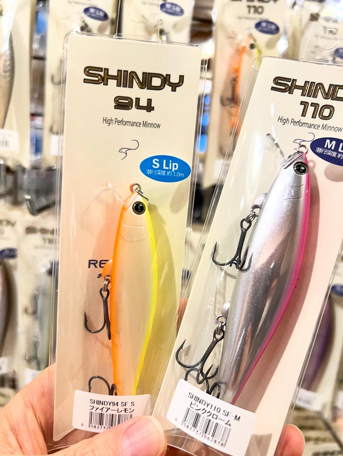 レヴォニックのシンディ94Sと110SFM